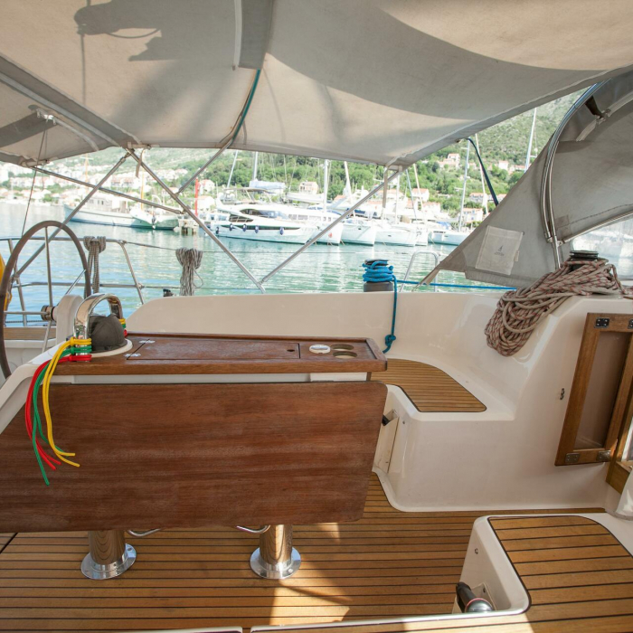 Easy Point | Bavaria Cruiser 46 photo 8