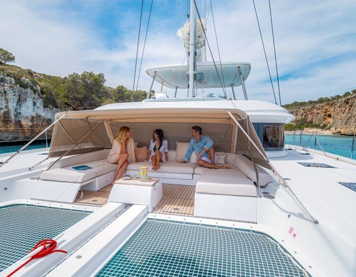 Hydrus | Lagoon 55 photo 18