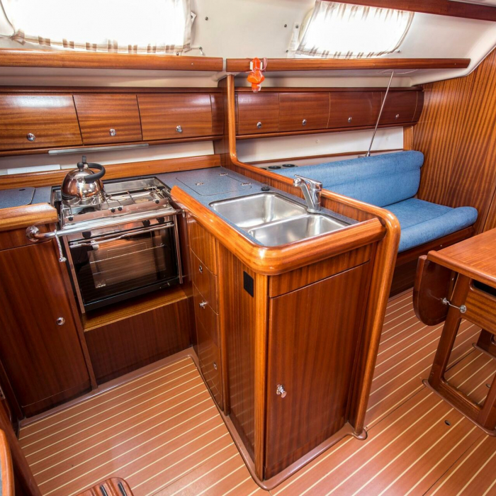 Arcobaleno | Bavaria 36 Cruiser photo 9