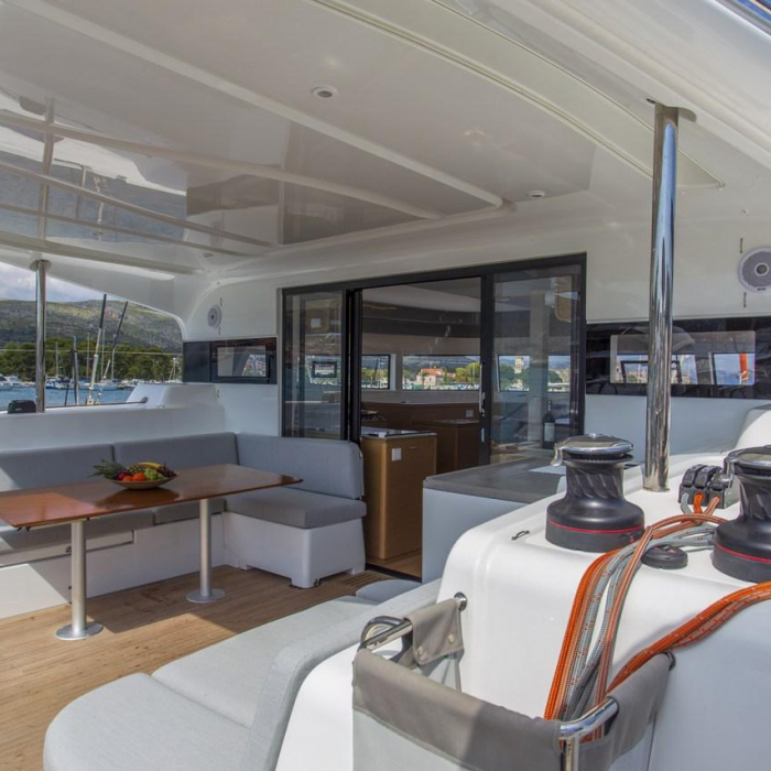 White Lotus | Excess 15 photo 9