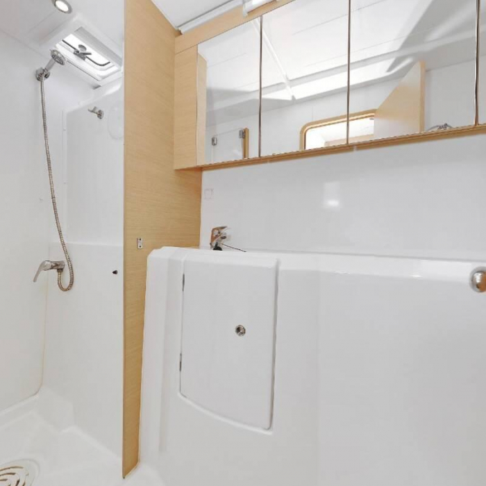 Caribbean | Lagoon 400 photo 3