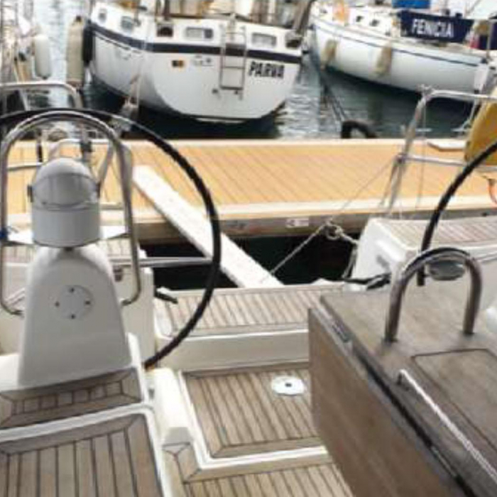 Economy | Dufour 455 GL photo 5