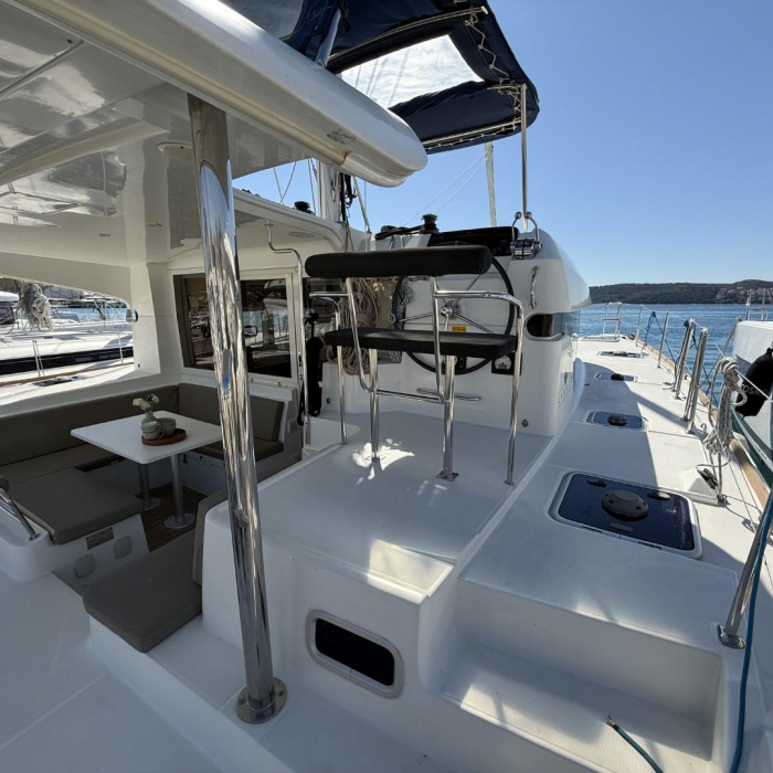 Cava | Lagoon 39 photo 19