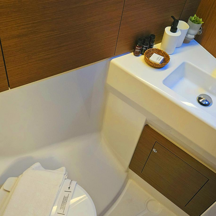 Gia | Oceanis 40.1 photo 3