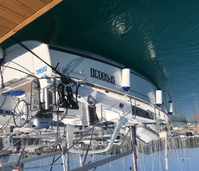 Zosma | Oceanis 38.1 photo 12