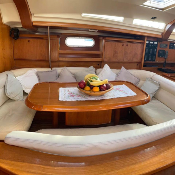 Azul | Sun Odyssey 49 photo 4