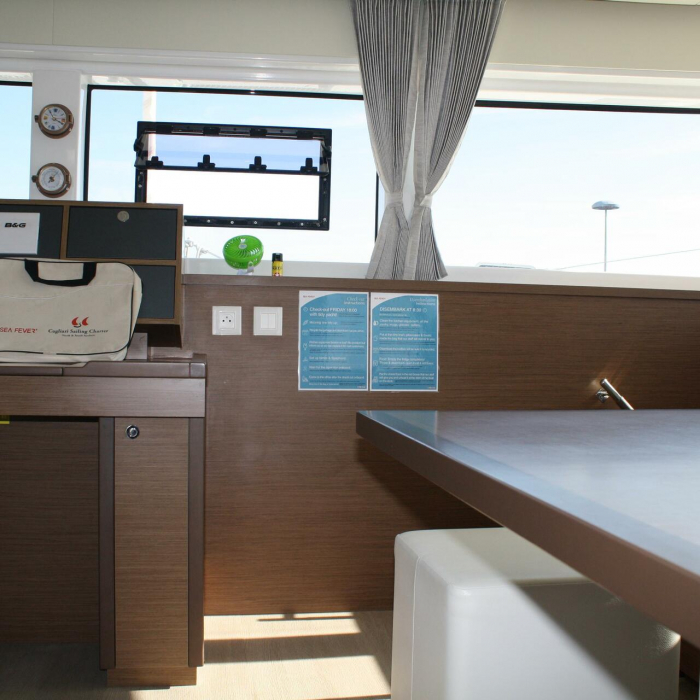 Cala Luna | Lagoon 52F photo 24