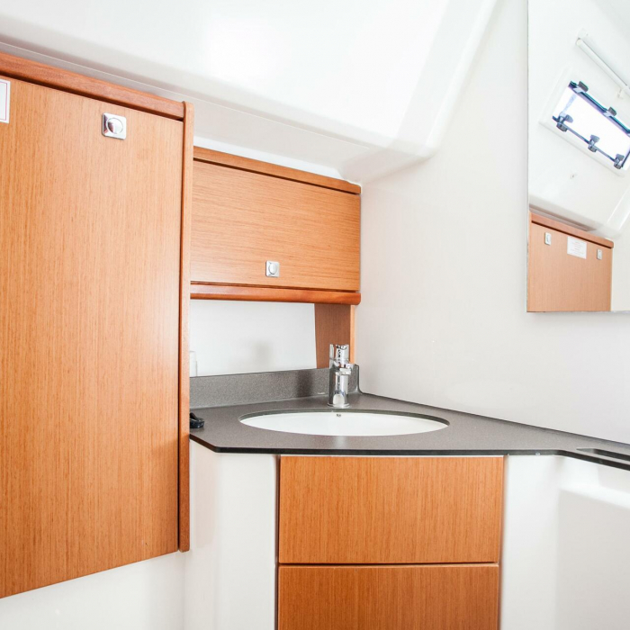 Easy Point | Bavaria Cruiser 46 photo 11