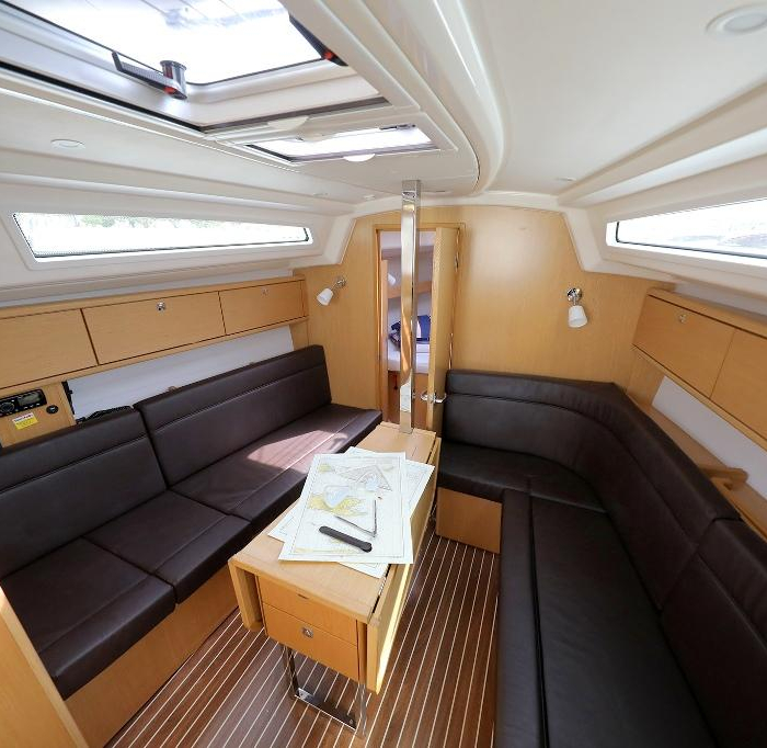 Arizona | Bavaria Cruiser 34 photo 24