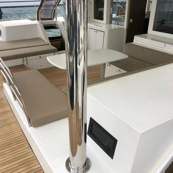 Jolie | Lagoon 52F photo 1