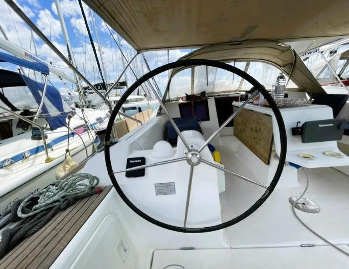 Freedom | dufour 410 Grand Large photo 5