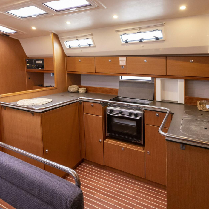 Aladar - Solar Panel | Bavaria Cruiser 50 photo 14