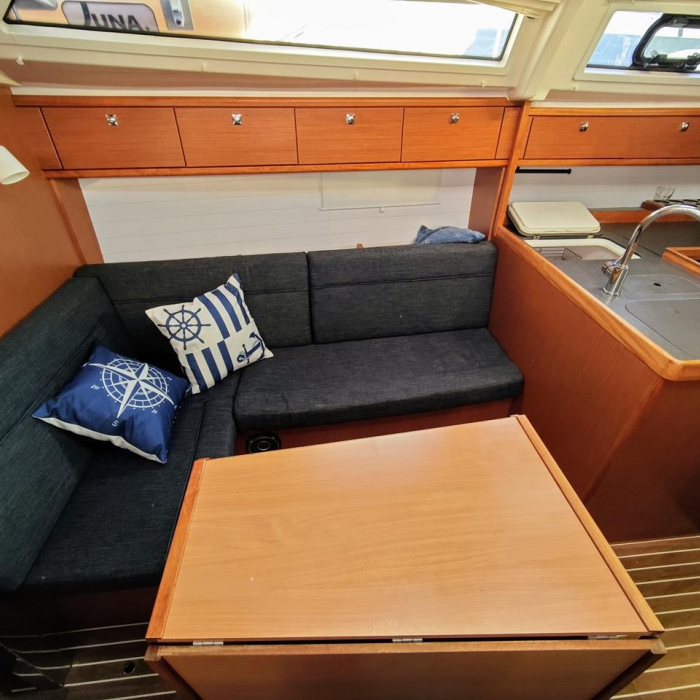 Atena | Bavaria Cruiser 37 photo 8