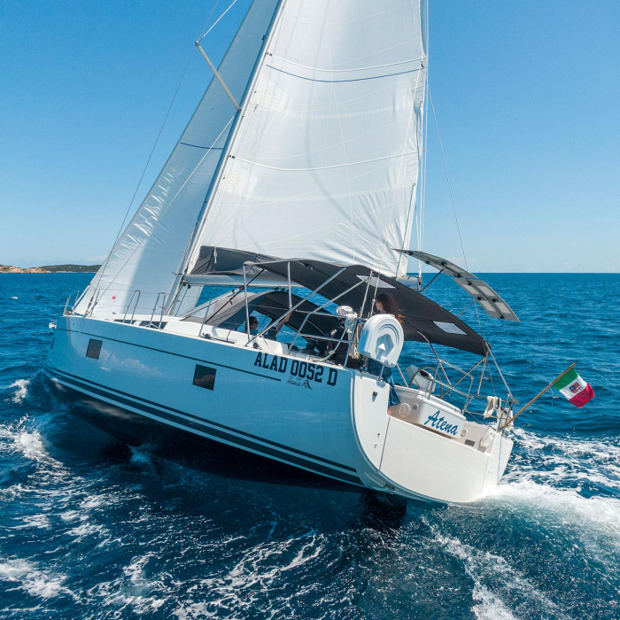 Atena - Water maker, Solar Panel | Hanse 508 photo 3