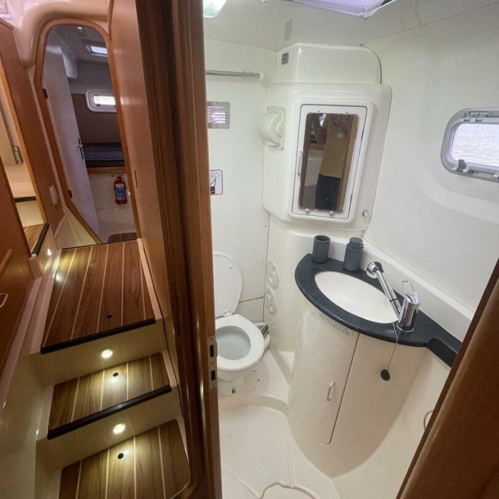 Emocean | Leopard 4300 photo 22