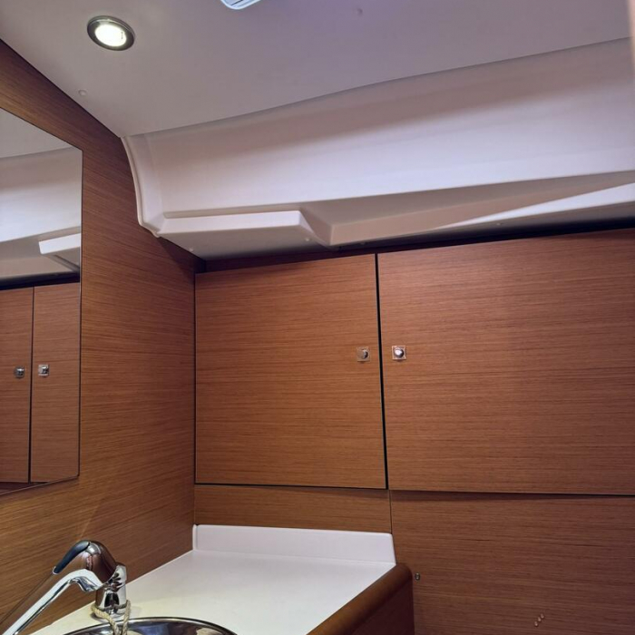 ZikkZakk | Sun Odyssey 409 photo 5