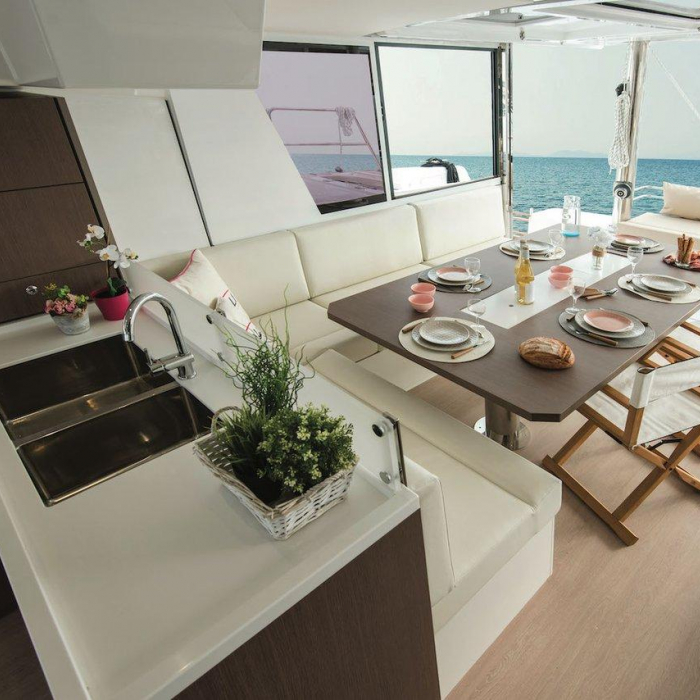 Honour | Bali 4.8 OW photo 22