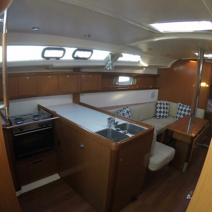 Tristania | Oceanis 37 photo 17