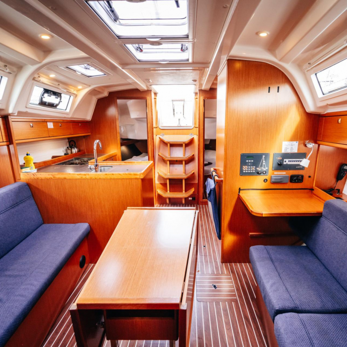 Blue Tone | Bavaria Cruiser 37 photo 5