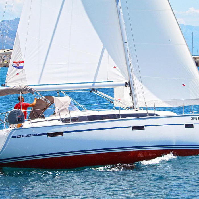 Merara | Bavaria Cruiser 37 photo 1