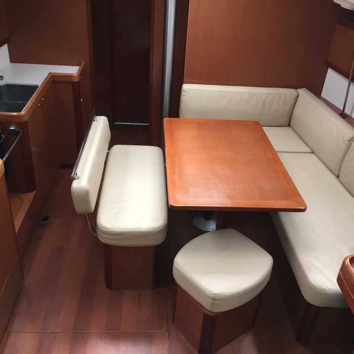 Silly Shark (GND) | Oceanis 43 photo 7