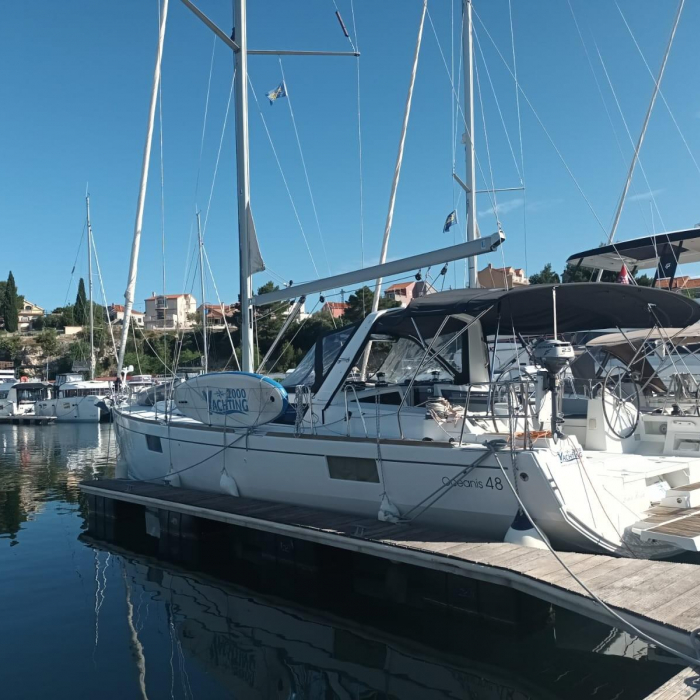LUNA ROSSA | Oceanis 48 LR photo 2