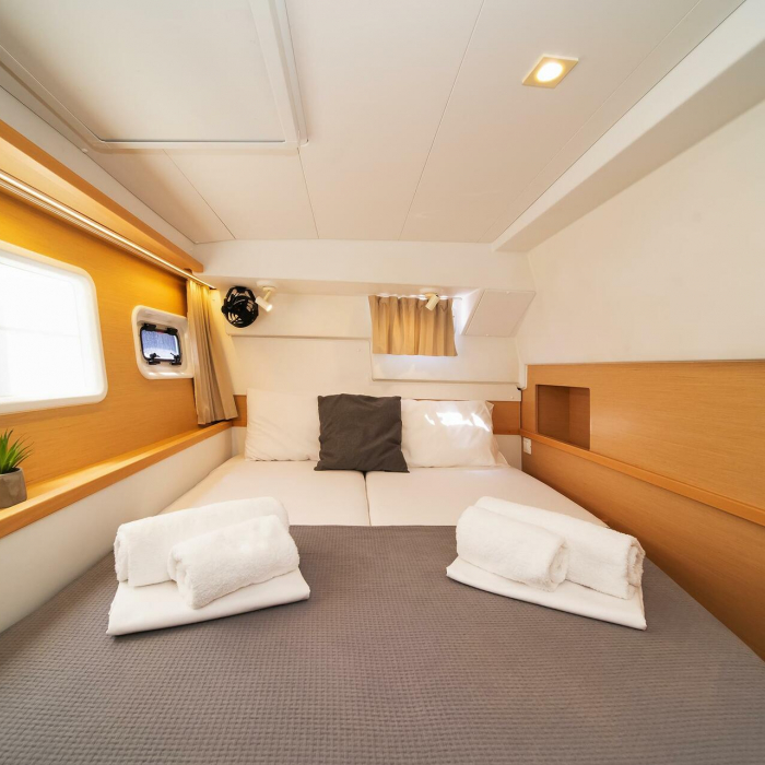 Callisto L400 | Lagoon 400 S2 photo 1