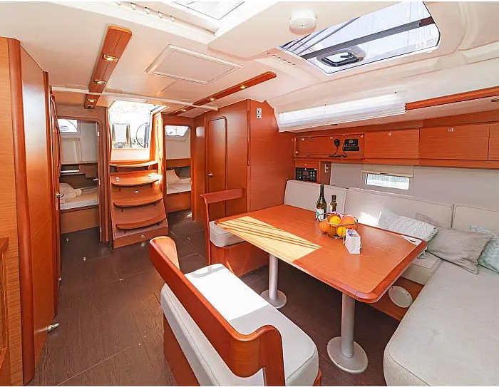 Ocean Whisper | Dufour 430 photo 7