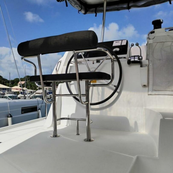 Tigra | Lagoon 42 photo 2