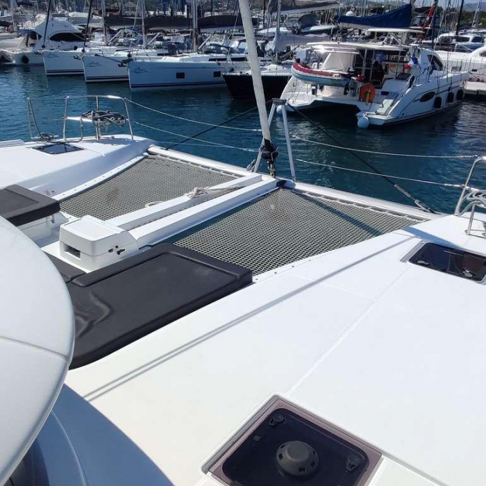 Rocky | Lagoon 46 photo 3