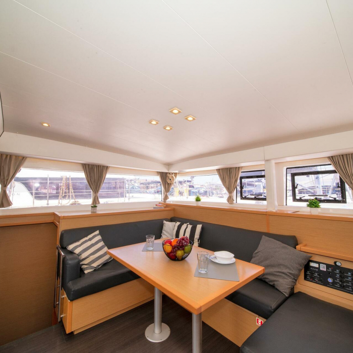 Callisto L400 | Lagoon 400 S2 photo 20