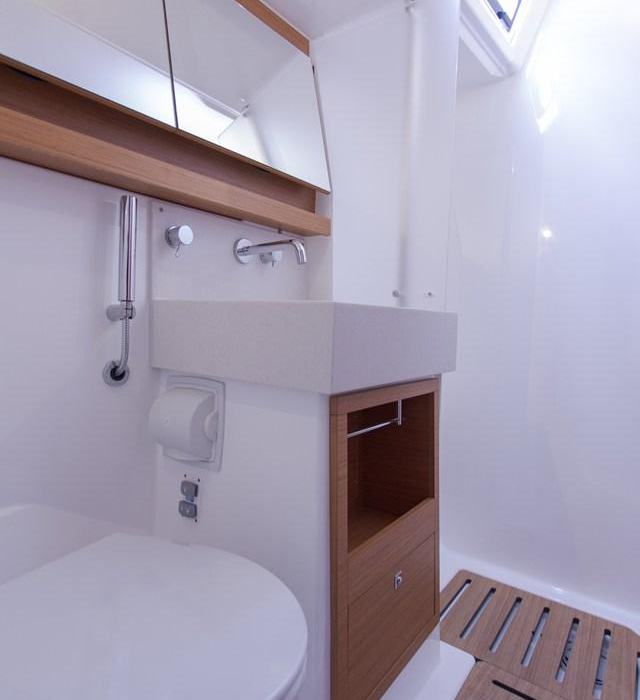 Astrid | Dufour 530 photo 21