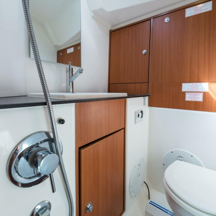 Deneb | Bavaria 40 Cruiser photo 2