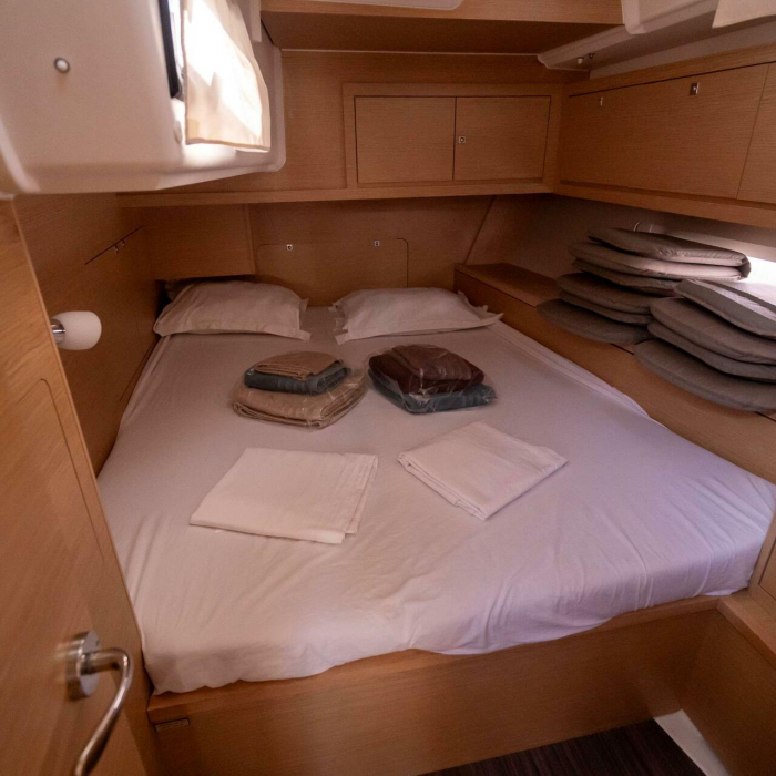 Megalodonte | Dufour 470 photo 6