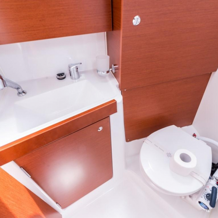 Bela | Oceanis 35.1 photo 11