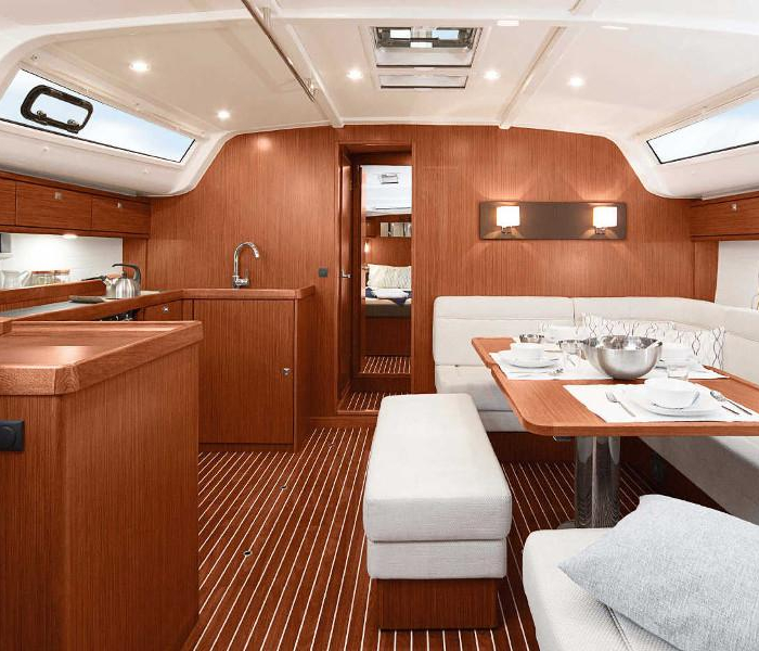 Top Sea | Bavaria cruiser 51 photo 3