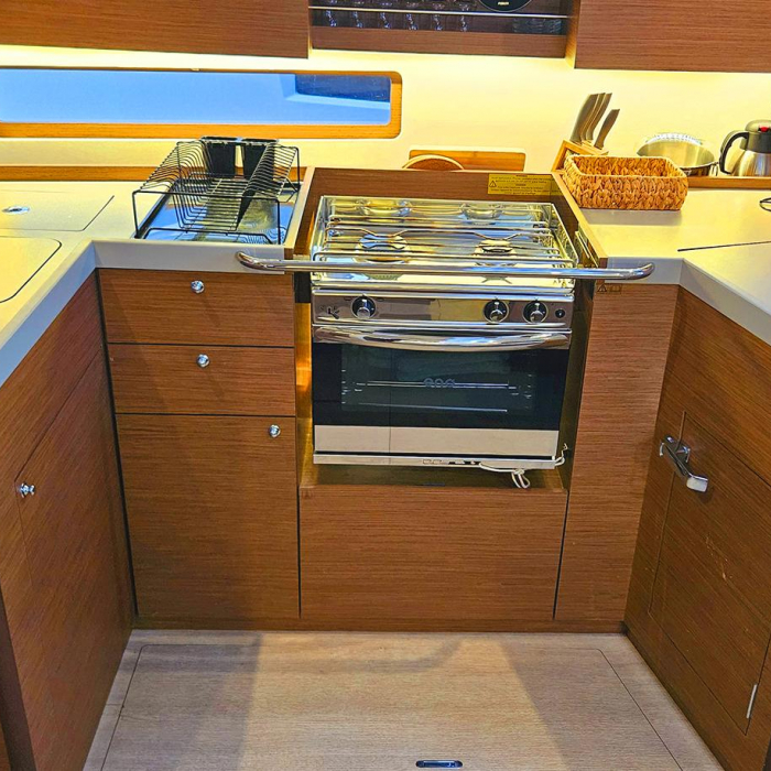 Gia | Oceanis 40.1 photo 15