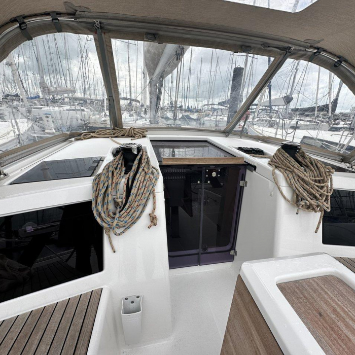 Stella Marie IV | Dufour 390 photo 7