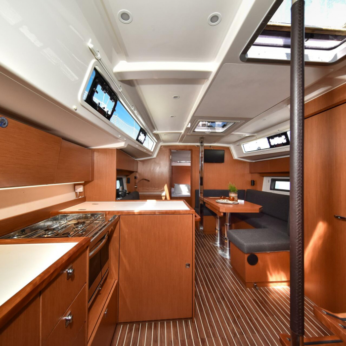 Seka VI | Bavaria C38 photo 30