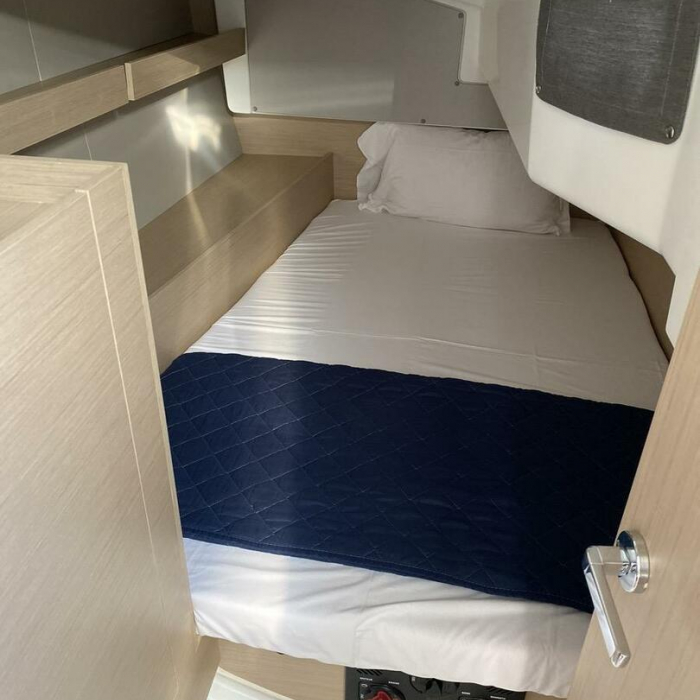 Delfino | Oceanis 34.1 photo 13