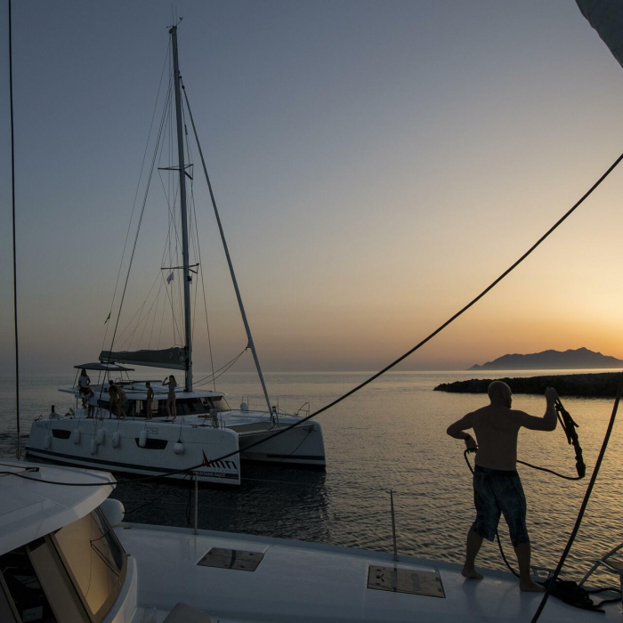 Astrea | Fountaine Pajot Astrea 42 photo 22