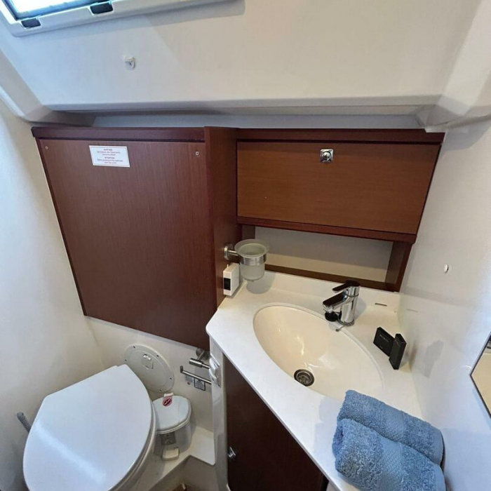 Anemoni | Bavaria Cruiser 46 Style[G] photo 5