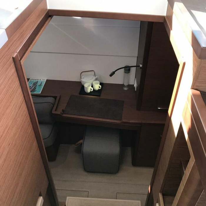 Saudade | Lagoon 40 photo 12