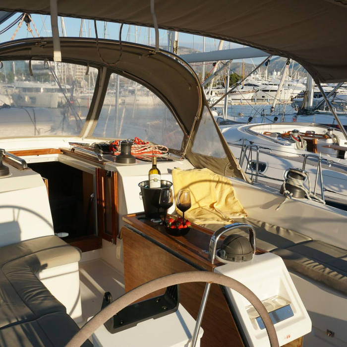 Leonidas IV | Bavaria cruiser 51 photo 4