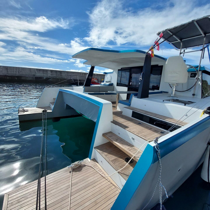 Turquoise | Luna 47 Power photo 2