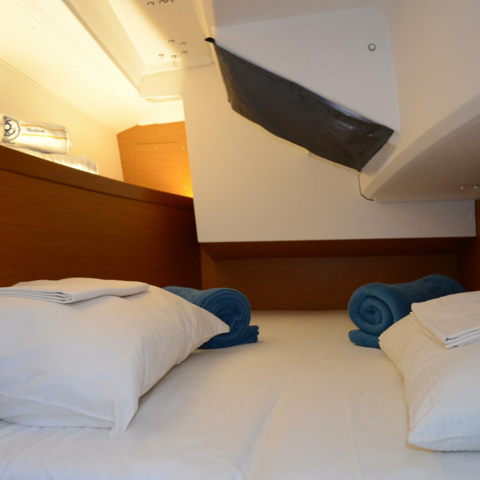 Višnjica | Sun Odyssey 349 photo 4