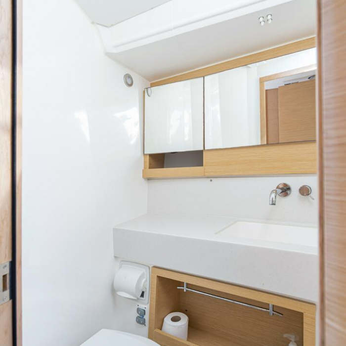 Robin | Dufour 470 photo 22