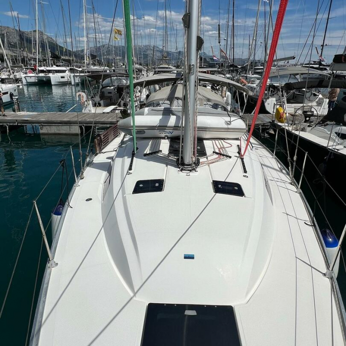 Enja | Bavaria Cruiser 41 photo 14