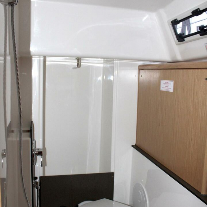 Why Not 15 | Bavaria 34 Cruiser photo 5