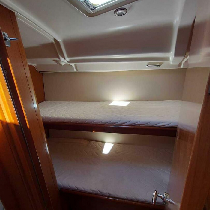 Onar | Oceanis 43 photo 11